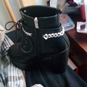 High heeled black goth boots from aliexpress and its a size 8/40
